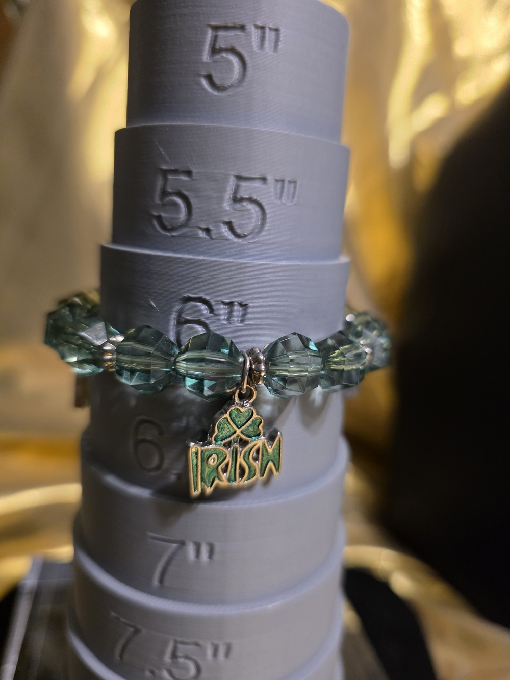 #935 Green Beaded 'Irish' Charm Stretch Bracelet